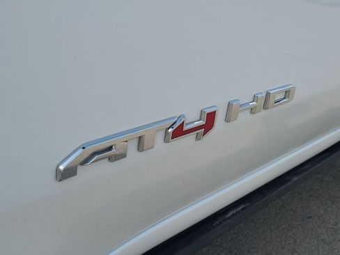 Used 2024 GMC Sierra 2500 AT4 w/ AT4 Premium Plus Package AWD/4WD image 33