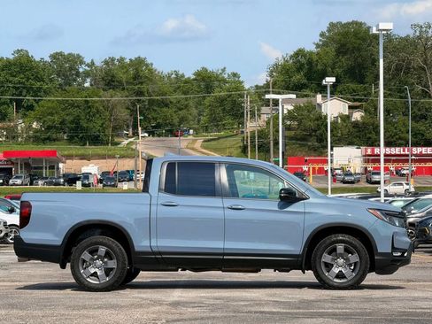 Used 2025 Honda Ridgeline TrailSport image 6