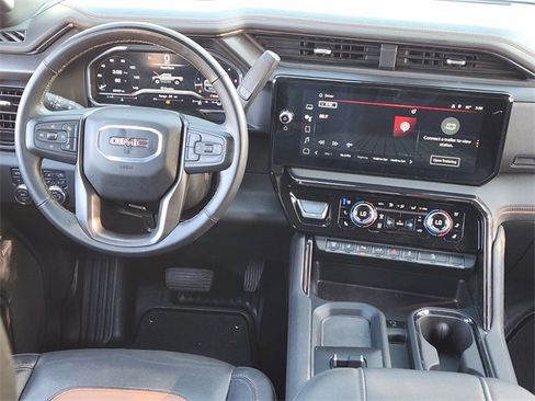 Used 2024 GMC Sierra 2500 AT4 w/ AT4 Premium Plus Package image 28