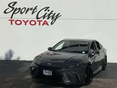 Used 2025 Toyota Camry SE