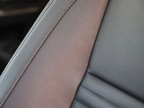 New 2024 Land Rover Discovery Sport S image 26