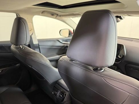 Certified 2025 Lexus NX 250 FWD w/ Premium Package image 27