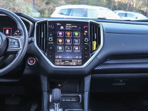 Used 2025 Subaru Ascent Premium image 13