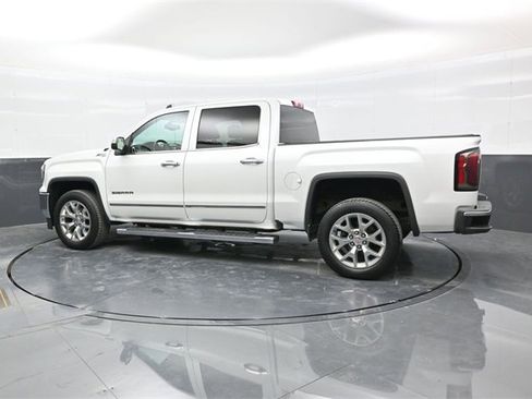 Used 2018 GMC Sierra 1500 SLT w/ SLT Premium Package image 4