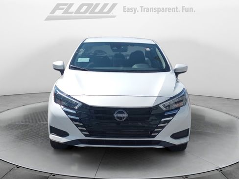 New 2025 Nissan Versa SV w/ Trunk Package image 2