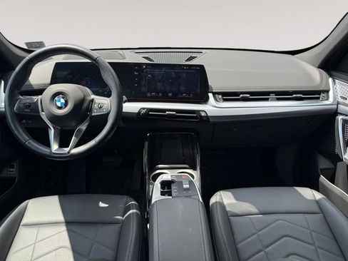 Used 2023 BMW X1 xDrive28i w/ Premium Package AWD/4WD image 10