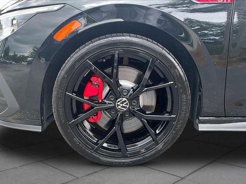 Used 2024 Volkswagen GTI Autobahn FWD image 10