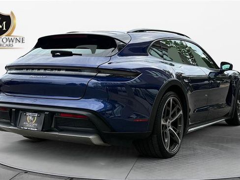 Used 2022 Porsche Taycan 4 Cross Turismo w/ Premium Package AWD/4WD image 5