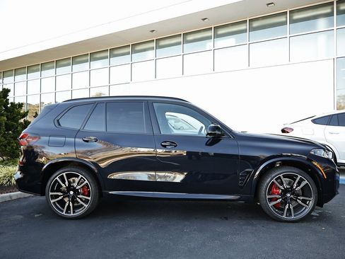 New 2026 BMW X5 M60i w/ Climate Comfort Package image 4