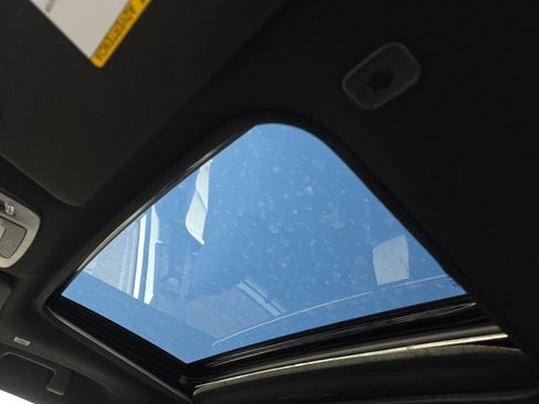 New 2026 Toyota Sienna XSE image 2