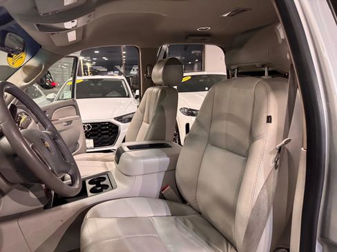 Used 2011 Chevrolet Tahoe LT image 10