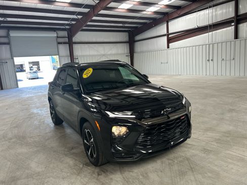 Used 2023 Chevrolet TrailBlazer RS w/ Convenience Package image 13