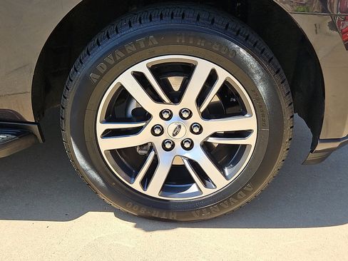 Used 2024 Ford Expedition Max Limited RWD image 5