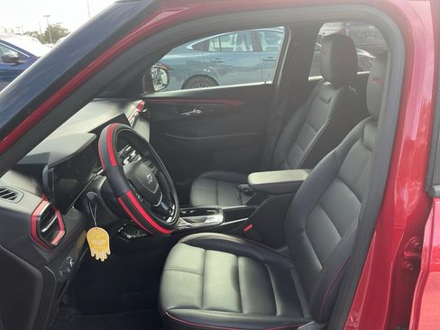 Used 2026 Chevrolet TrailBlazer RS w/ Convenience Package FWD image 12