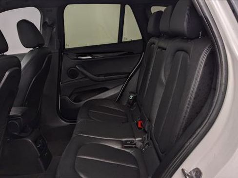 Used 2019 BMW X1 sDrive28i w/ Convenience Package image 17
