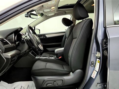 Used 2017 Subaru Outback 2.5i Premium AWD/4WD image 26