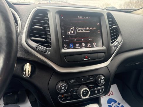 Used 2014 Jeep Cherokee Trailhawk w/ Leather Interior Group image 23