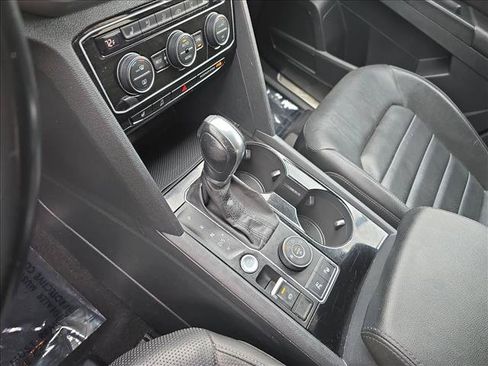 Used 2019 Volkswagen Atlas SEL Premium AWD/4WD image 26