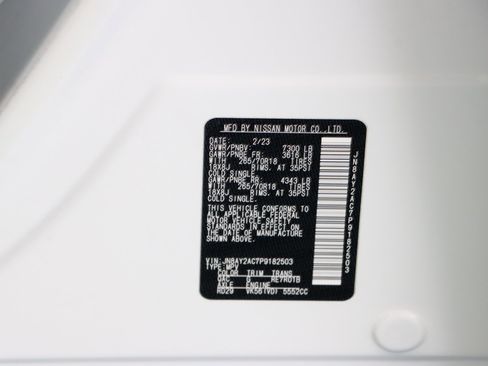 Used 2023 Nissan Armada SV image 34