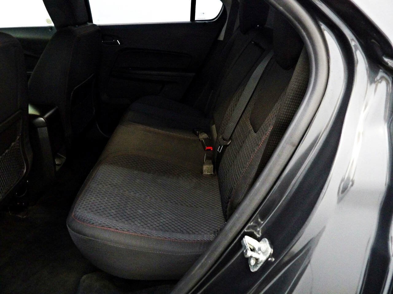 Used 2013 Chevrolet Equinox LS FWD image 10