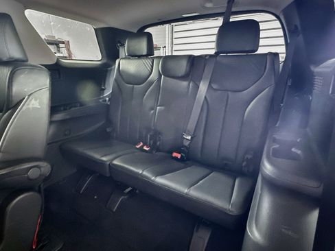 Used 2025 Hyundai Palisade SEL FWD image 30