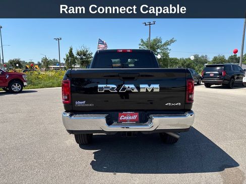Used 2026 RAM 2500 Big Horn AWD/4WD image 10