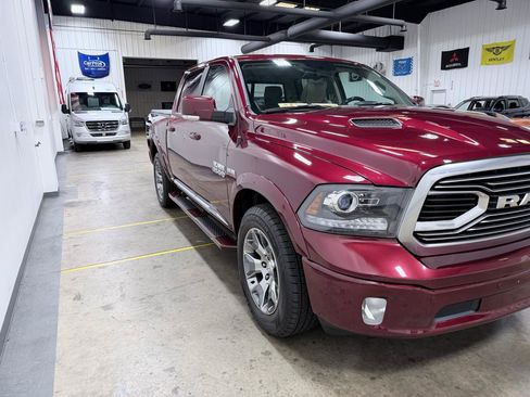 Used 2018 RAM 1500 Limited AWD/4WD image 18