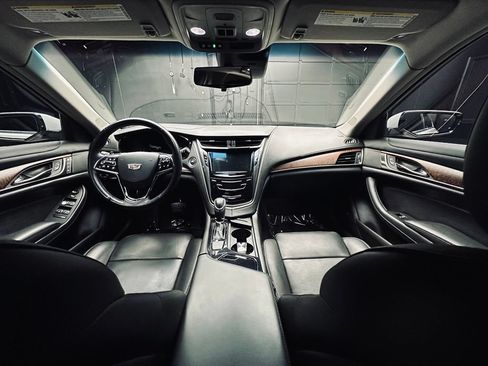 Used 2018 Cadillac CTS Luxury RWD image 24