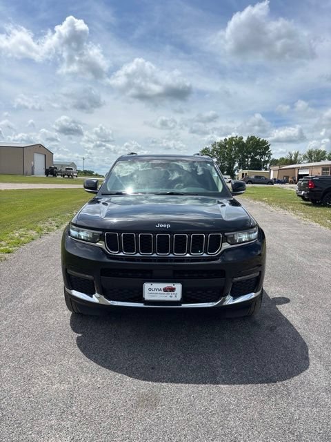Used 2021 Jeep Grand Cherokee L Limited AWD/4WD image 2
