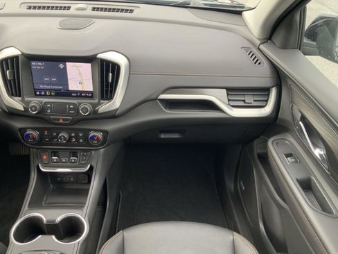 Used 2021 GMC Terrain SLT w/ Infotainment Package II FWD image 62
