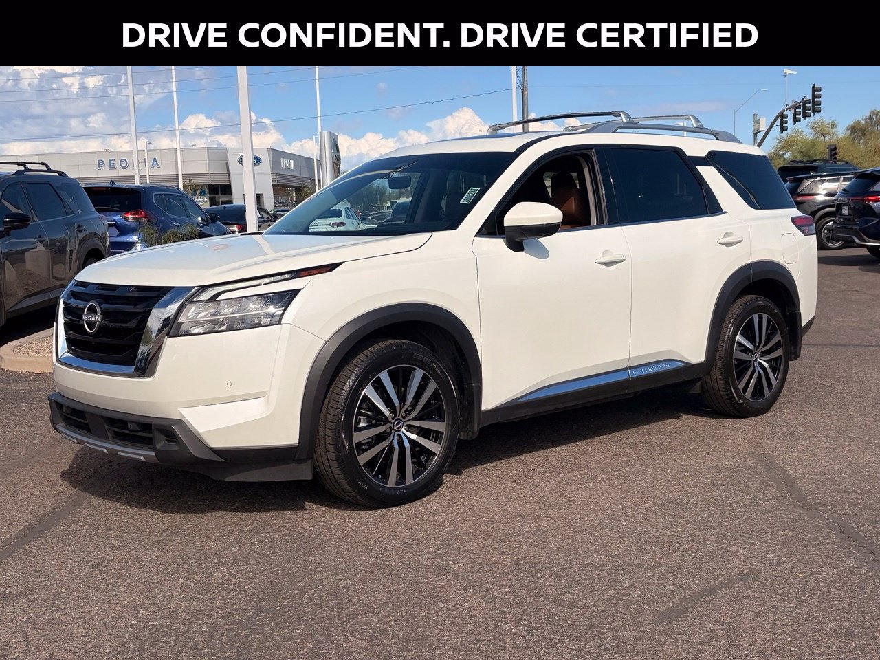 Certified 2024 Nissan Pathfinder Platinum w/ Cargo Package FWD image 1