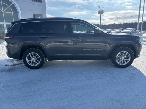 Used 2023 Jeep Grand Cherokee L Laredo w/ Luxury Tech Group I image 8