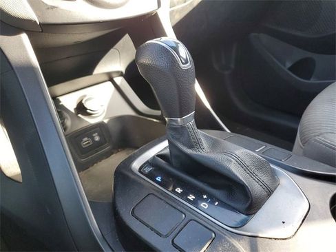 Used 2018 Hyundai Santa Fe Sport image 15