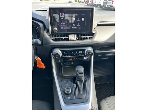 Used 2024 Toyota RAV4 LE image 16