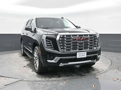 New 2026 GMC Yukon Denali image 6