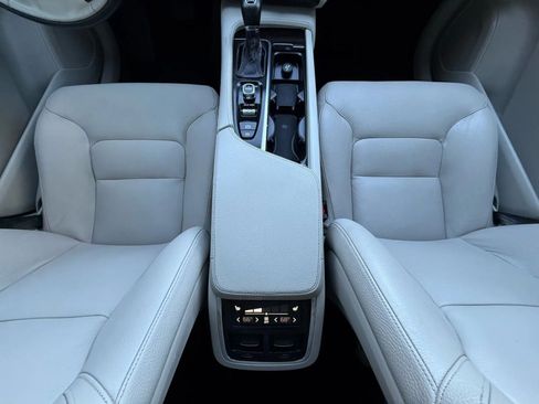 Used 2016 Volvo XC90 T6 Momentum w/ Momentum Plus Package image 51