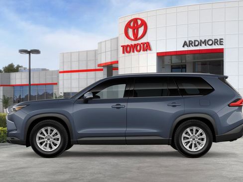 New 2026 Toyota Grand Highlander XLE image 4