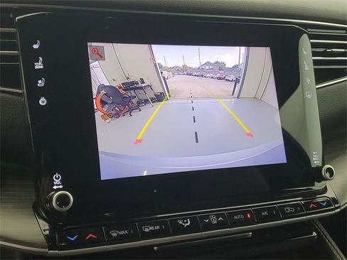 Used 2024 Jeep Wagoneer L Series II w/ Flexible Seating Group image 27