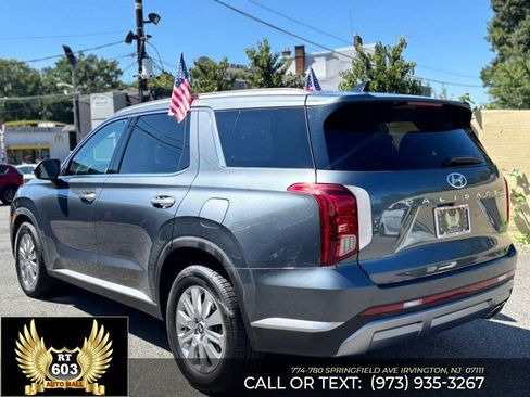 Used 2025 Hyundai Palisade SEL FWD image 6
