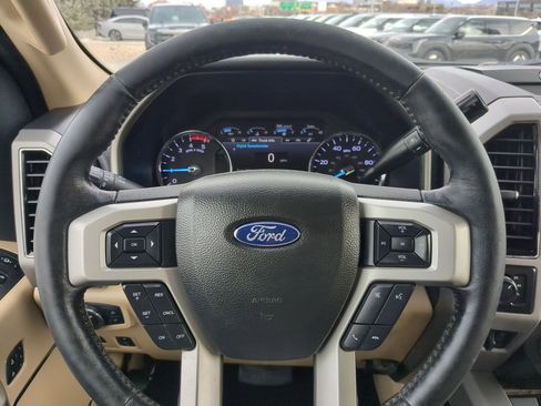 Used 2019 Ford F250 Lariat w/ Lariat Ultimate Package image 16