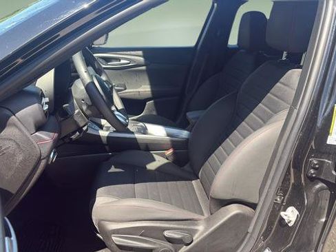 Used 2024 Dodge Hornet GT AWD/4WD image 11