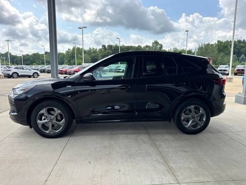 Certified 2024 Ford Escape ST-Line w/ Tech Pack #1 AWD/4WD image 4