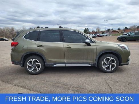Used 2023 Subaru Forester Touring image 3