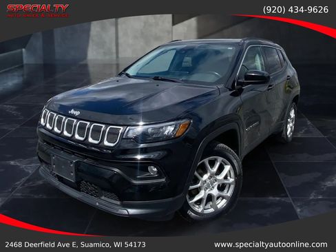 Used 2022 Jeep Compass Latitude AWD/4WD image 1