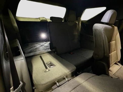 New 2025 Chevrolet Traverse LT w/ Enhanced Driving Package image 29