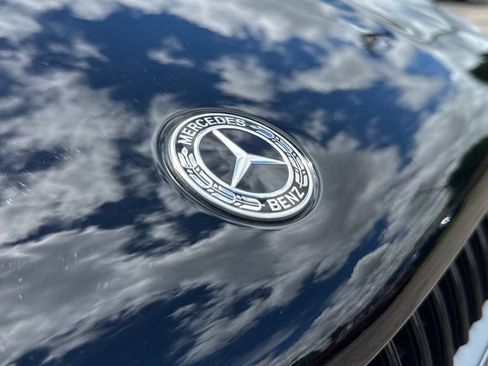 Used 2025 Mercedes-Benz GLE 450e 4MATIC w/ Driver Assistance Package image 53