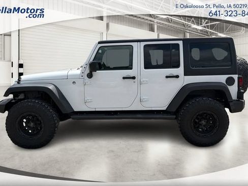 Used 2018 Jeep Wrangler Unlimited Sport S AWD/4WD image 6