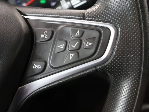 Used 2022 Chevrolet Malibu LT image 36