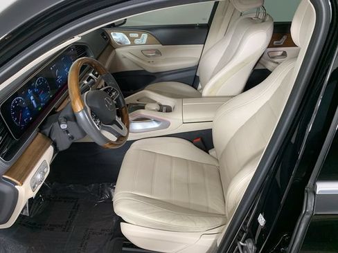 Used 2020 Mercedes-Benz GLS 450 4MATIC image 34