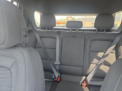 Used 2025 Chevrolet Equinox LT FWD image 28